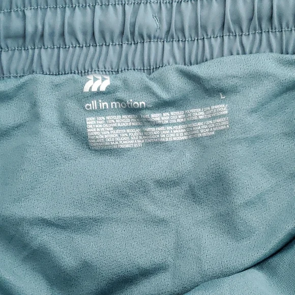 Run Short - Picture 3 of 5